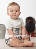 Conjunto 3 pçs Camiseta +Bermuda Xadrez+Boné